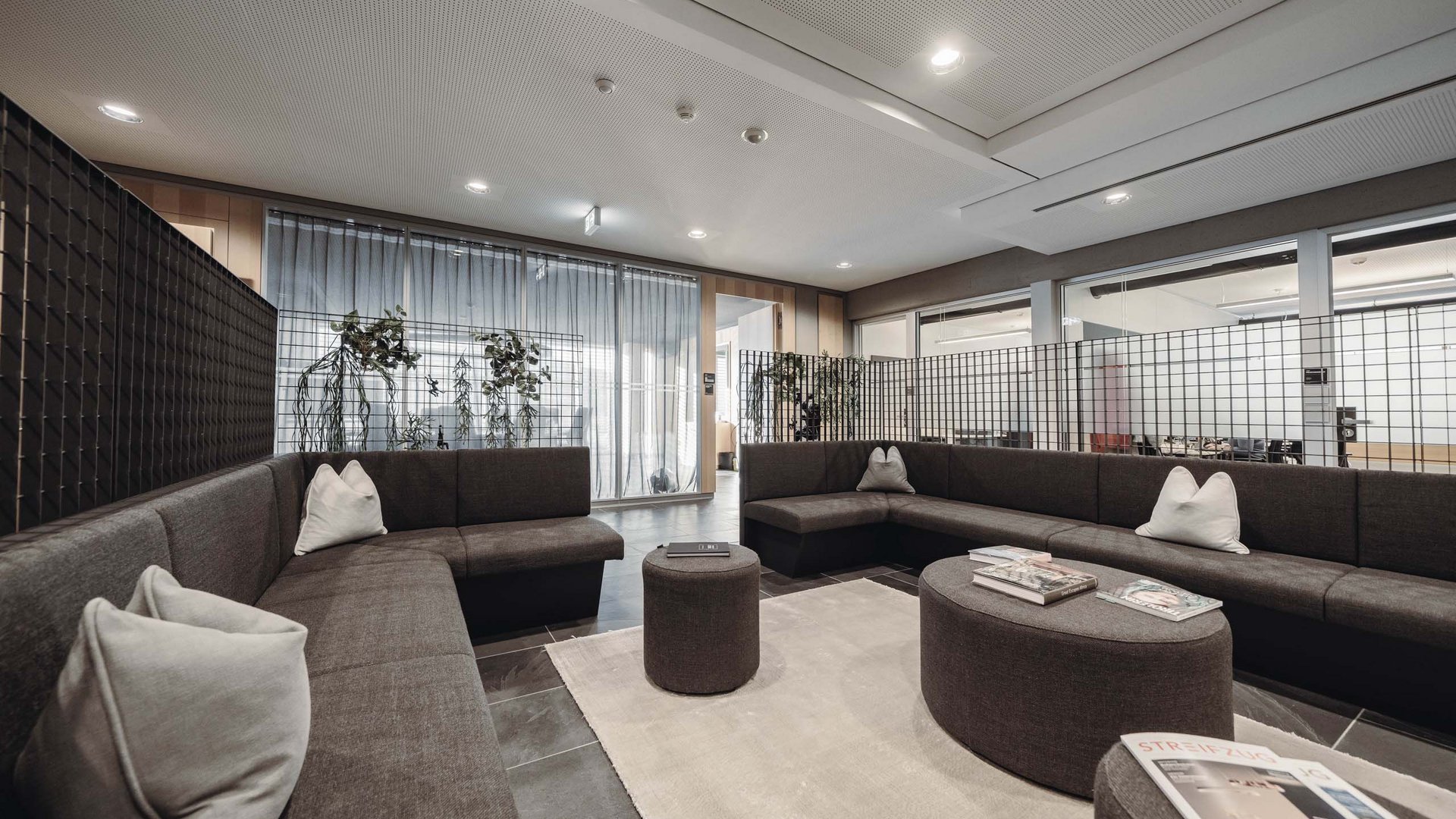 Die Geschichte des Brandnamic Campus Die Geschichte des Brandnamic Campus