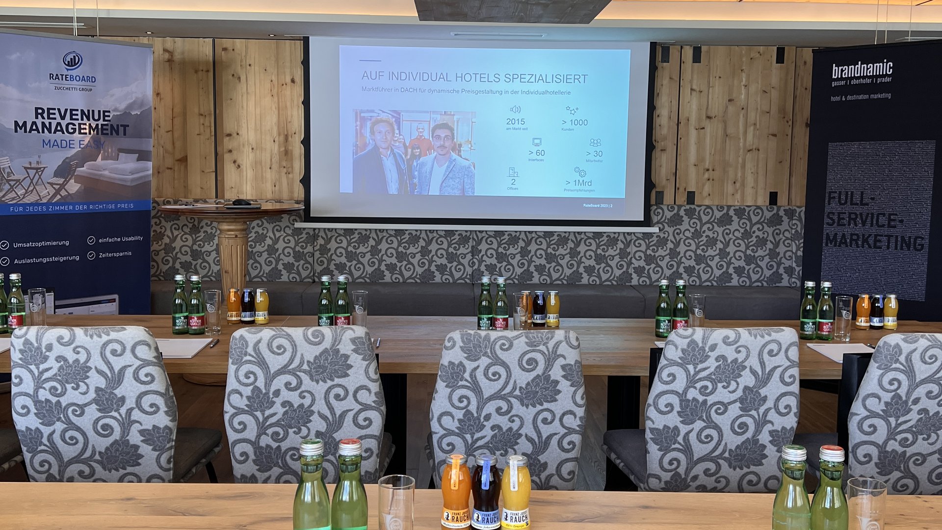 Brandnamic und RateBoard auf Roadshow in Tirol Brandnamic und RateBoard auf Roadshow in Tirol