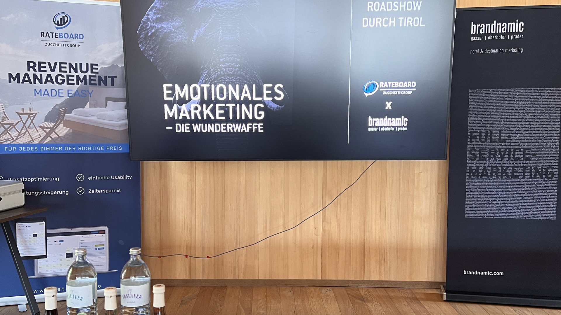 Brandnamic und RateBoard auf Roadshow in Tirol Brandnamic und RateBoard auf Roadshow in Tirol