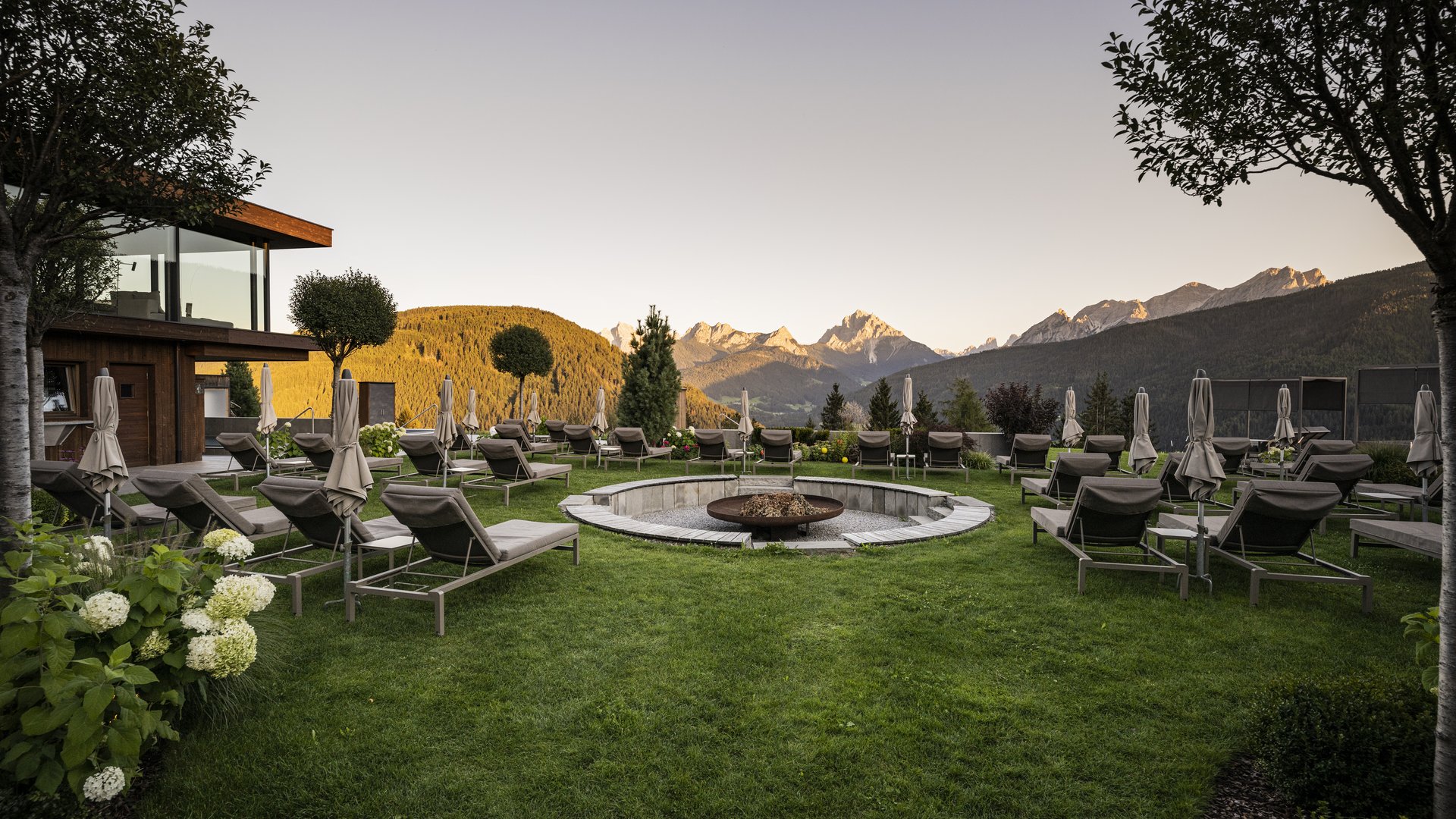 Eine stylishe neue Website für das Alpen Tesitin im Hochpustertal Eine stylishe neue Website für das Alpen Tesitin im Hochpustertal